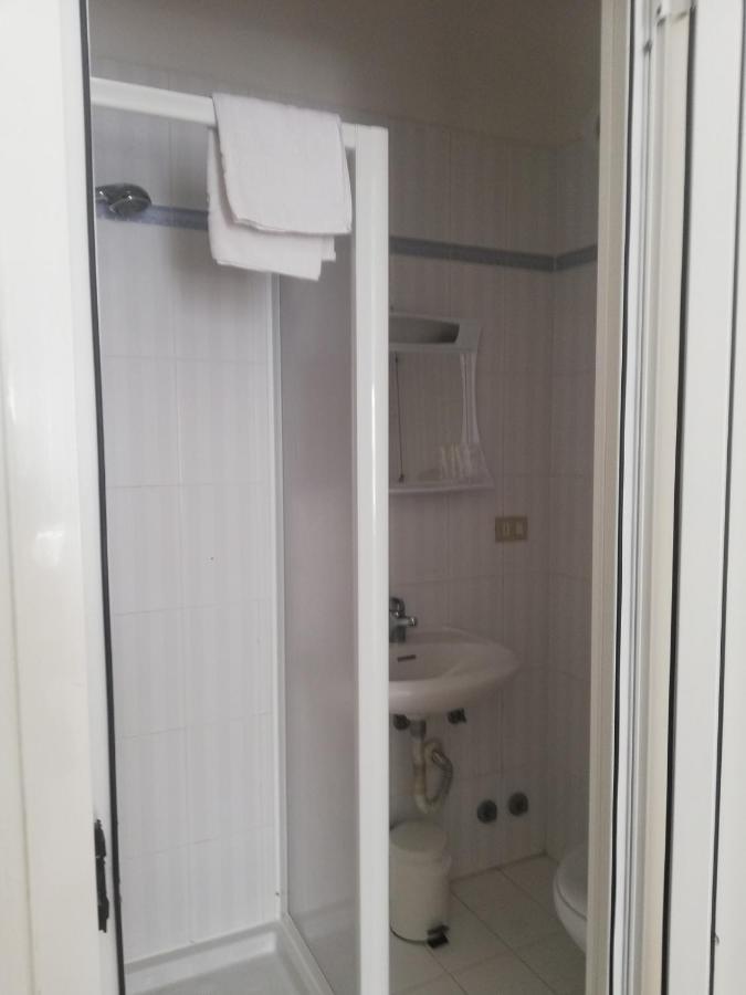 Hotel Maida Фолоника Екстериор снимка