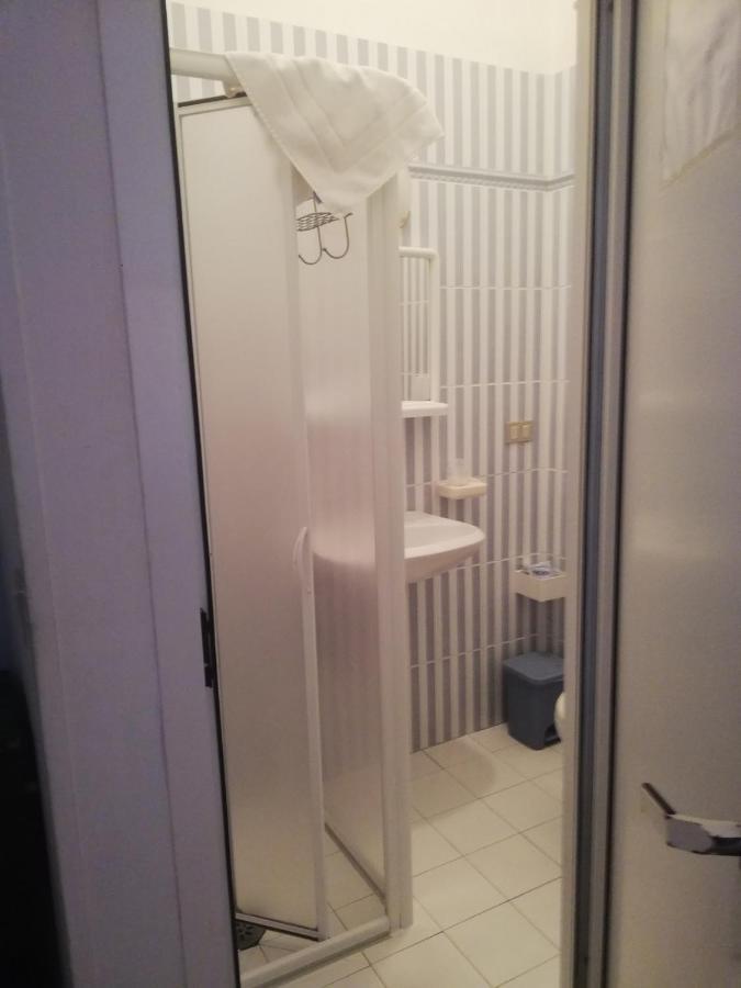 Hotel Maida Фолоника Екстериор снимка