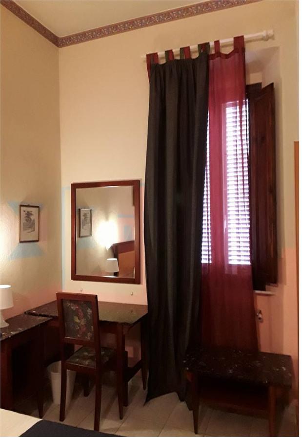 Hotel Maida Фолоника Екстериор снимка